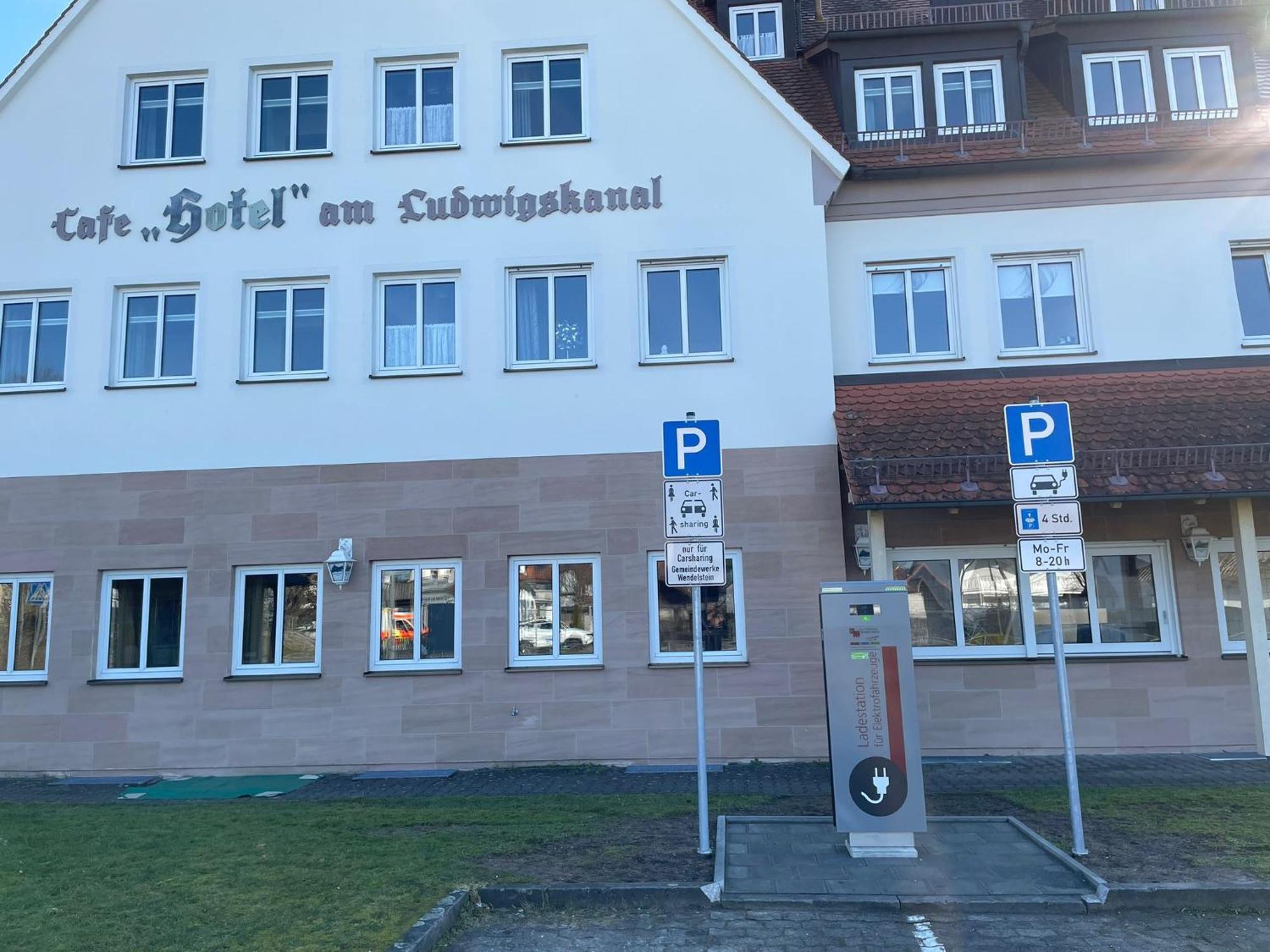 Hotel Am Ludwigskanal Wendelstein Luaran gambar